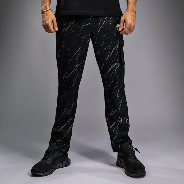 venum-trooper-herren-trainingshose-schwarz-sandstein image 1