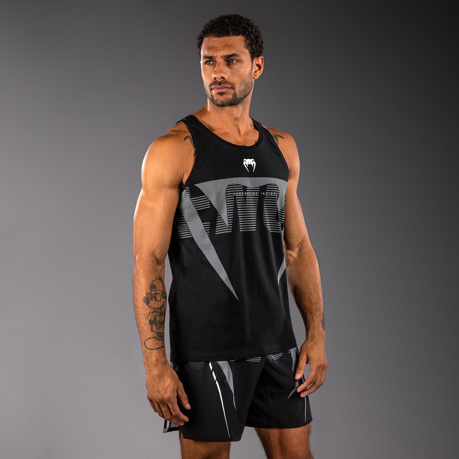 venum-adrenaline-tank-top-schwarz-silbergrau-herren image 2