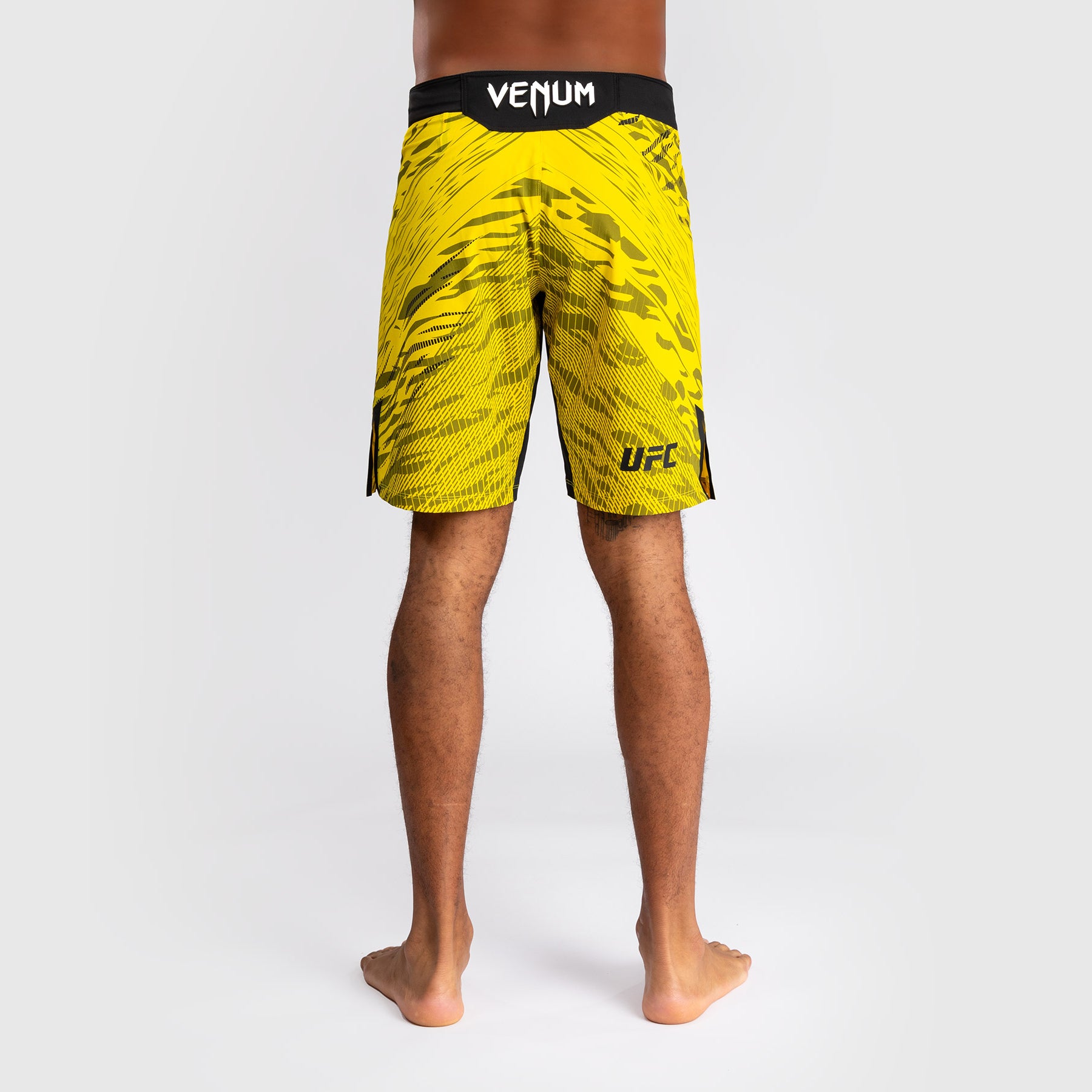ufc-fusion-by-venum-authentic-fight-night-fight-short-herren-long-fit-gelb image 3