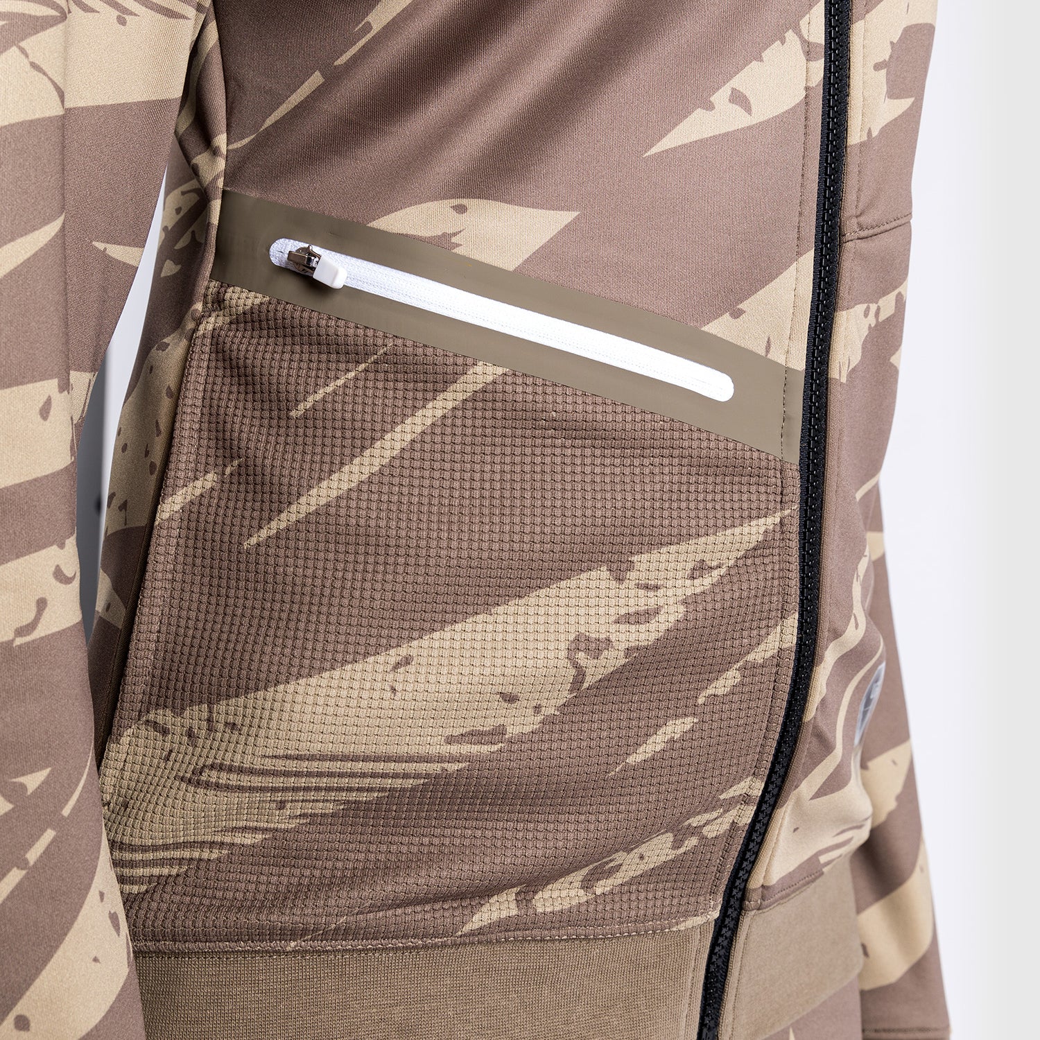 ufc-adrenaline-by-venum-fight-week-zip-hoodie-damen-desert-camo image 7