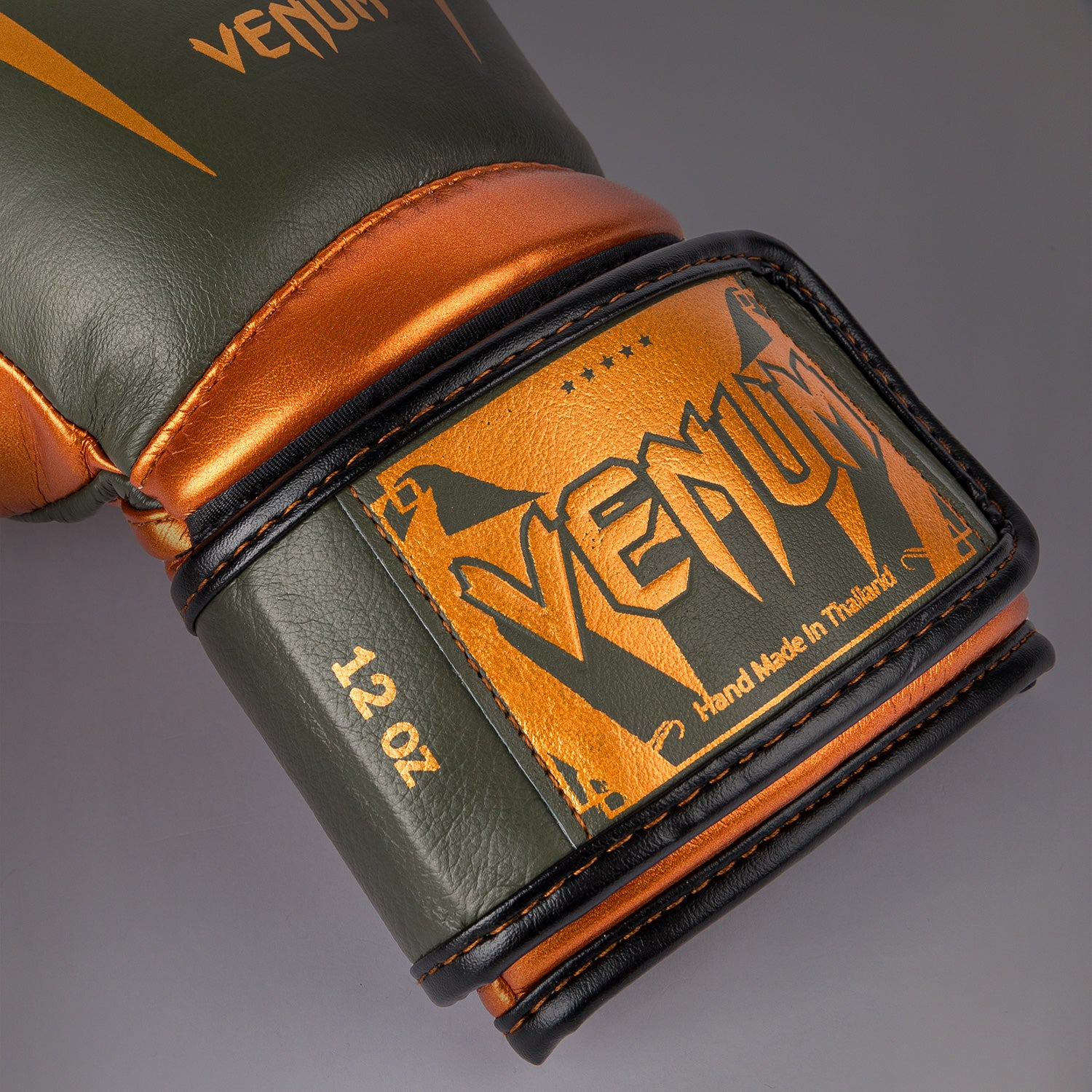 venum-giant-3-0-boxhandschuhe-khaki-bronze-spezialausgabe image 3
