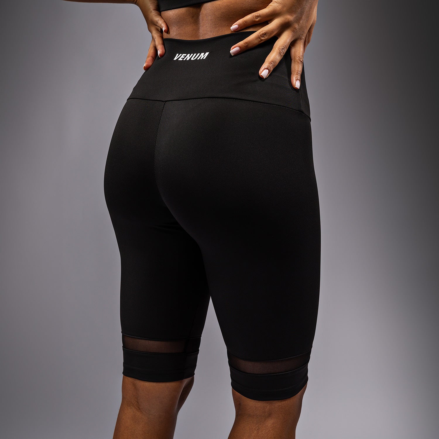 venum-aero-xt-kompressionsshorts-damen-schwarz image 6