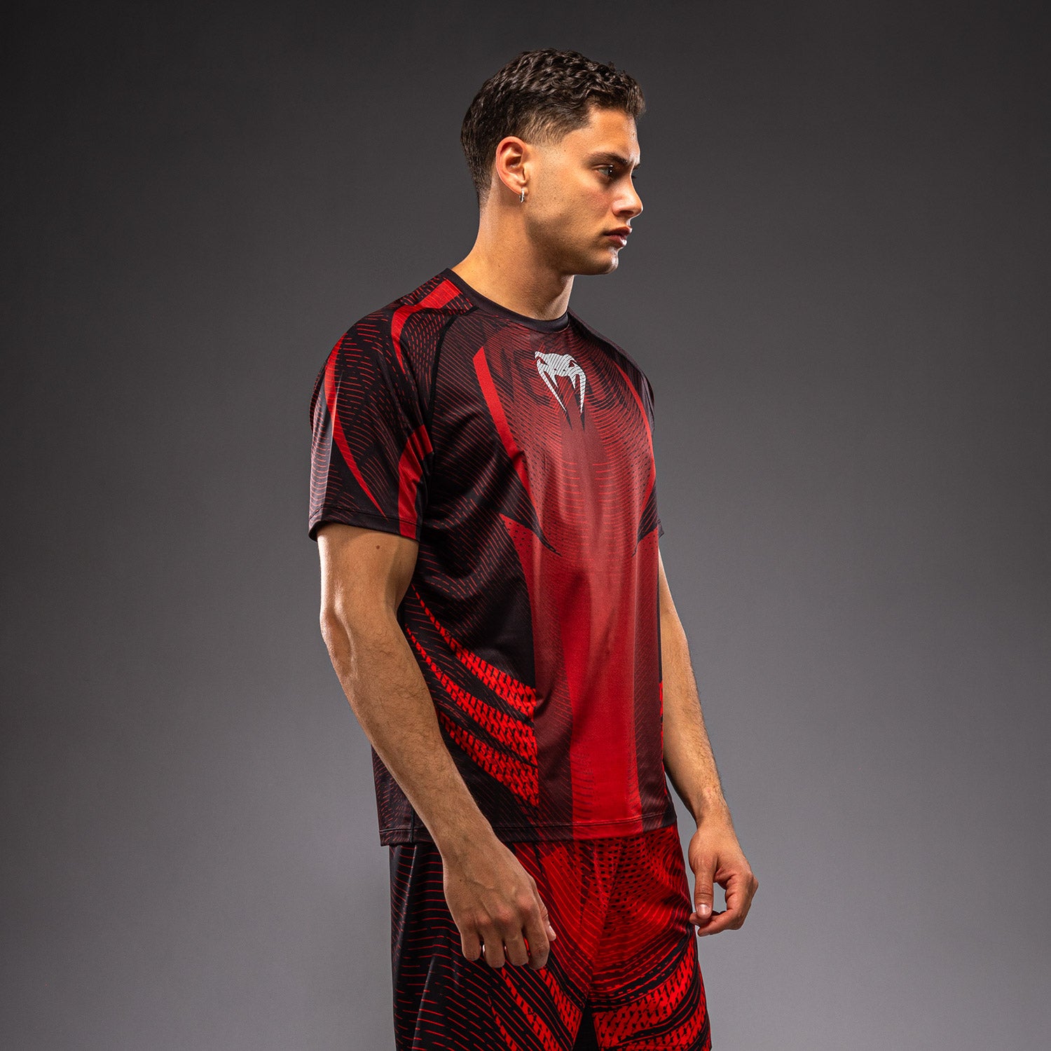 venum-galactic-3-0-dry-tech-t-shirt-herren-rot-silber image 2