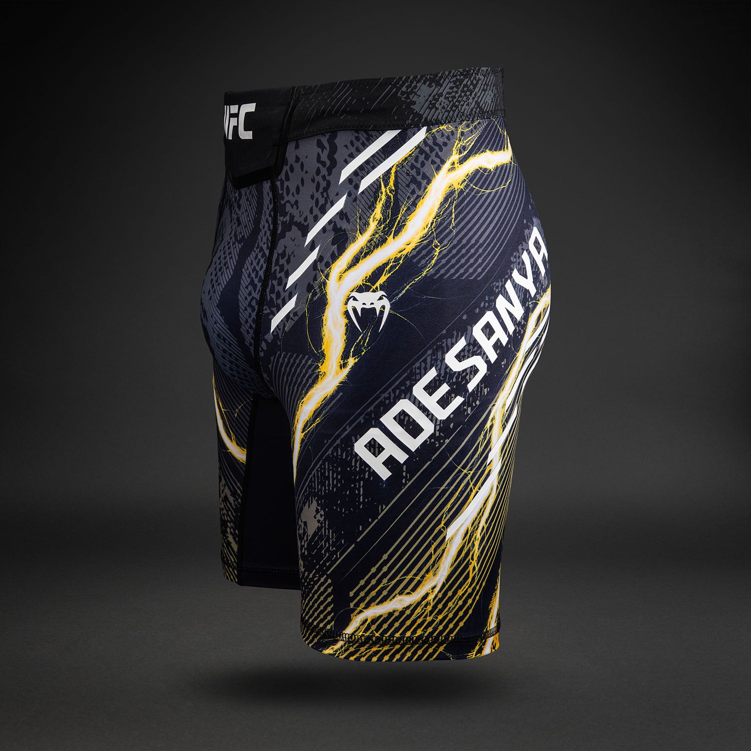 ufc-unrivaled-by-venum-israel-adesanya-herren-vale-tudo-shorts-schwarz image 1