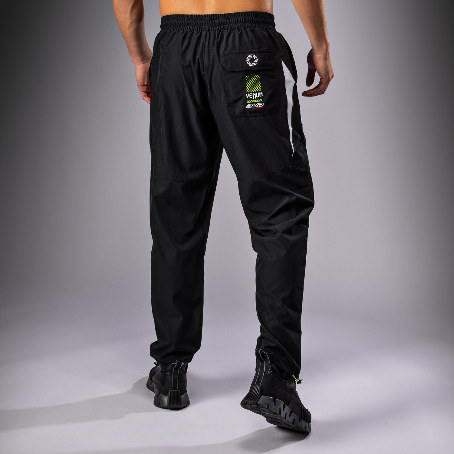 venum-x-bud-racing-herren-jogger-schwarz-wei-limettengr-n image 3