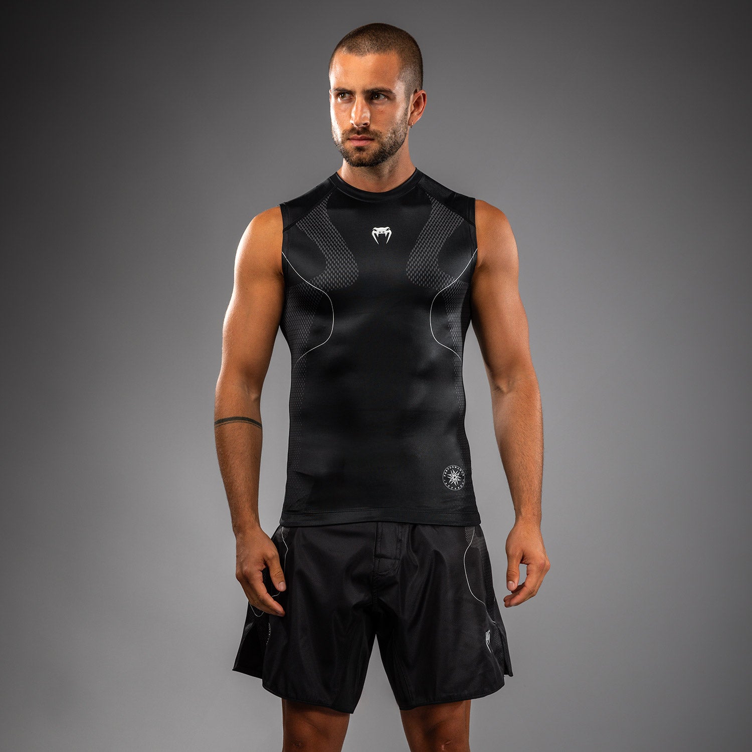 venum-nexus-rmelloses-rashguard-schwarz-silber image 1