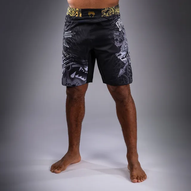 venum-wolf-atak-fightshorts-herren-schwarz-grau image 1