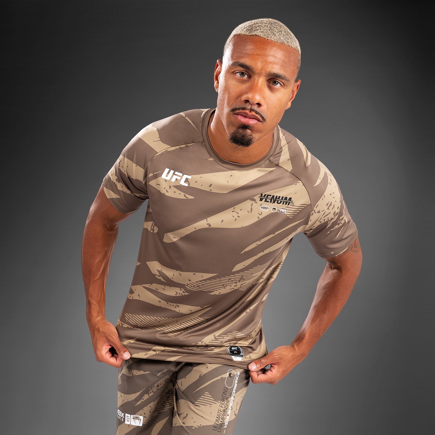 ufc-adrenaline-by-venum-fight-week-herren-dry-tech-t-shirt-desert-camo image 5