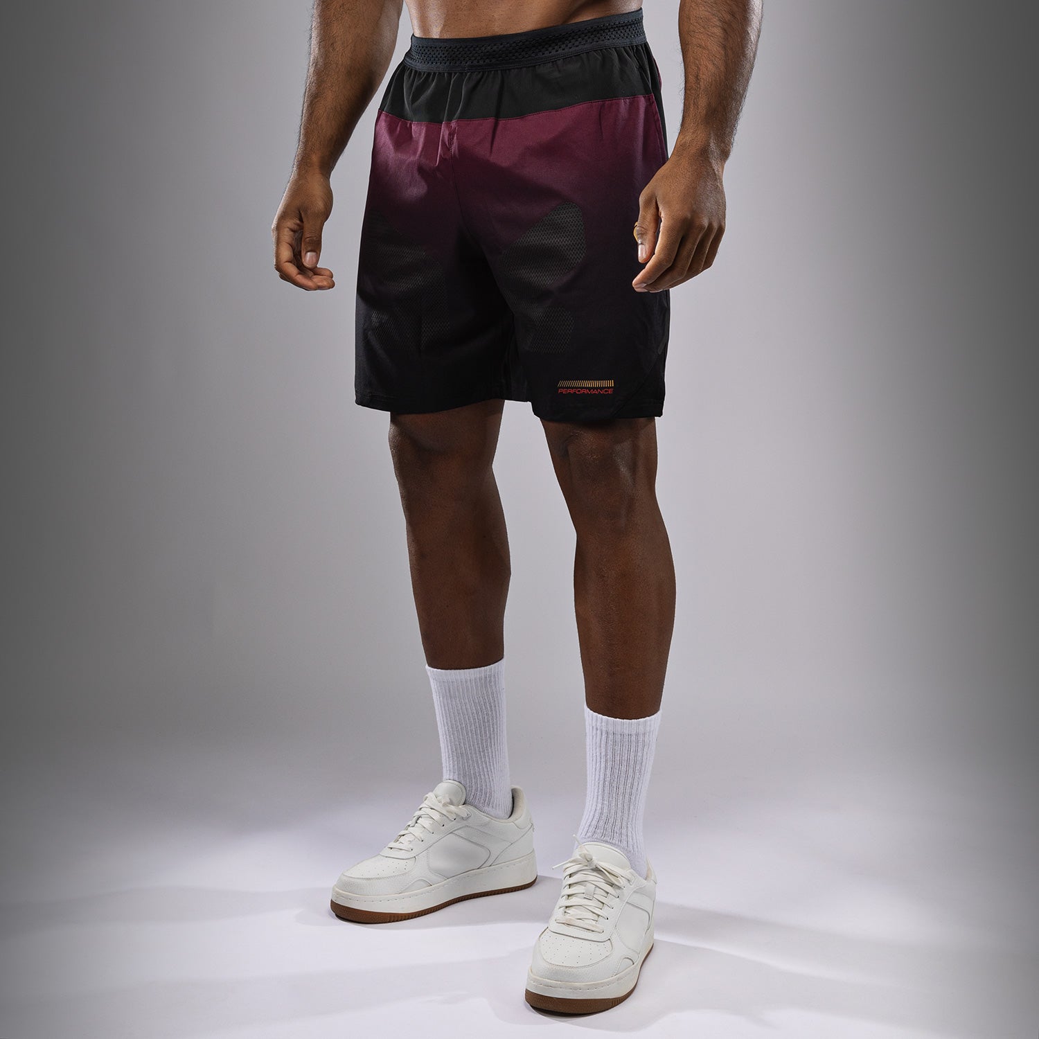 venum-tactical-xt-trainingsshorts-herren-schwarz-burgund-gold image 1