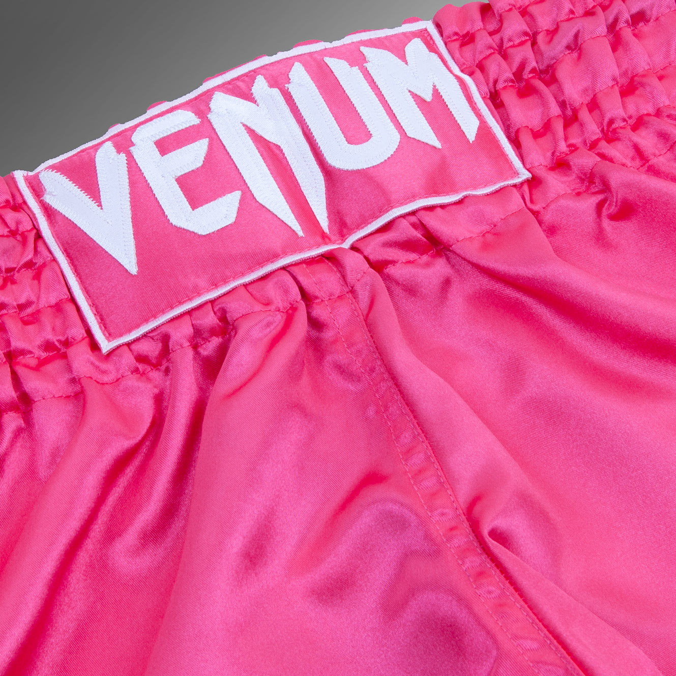 venum-classic-muay-thai-shorts-rosa-wei image 5