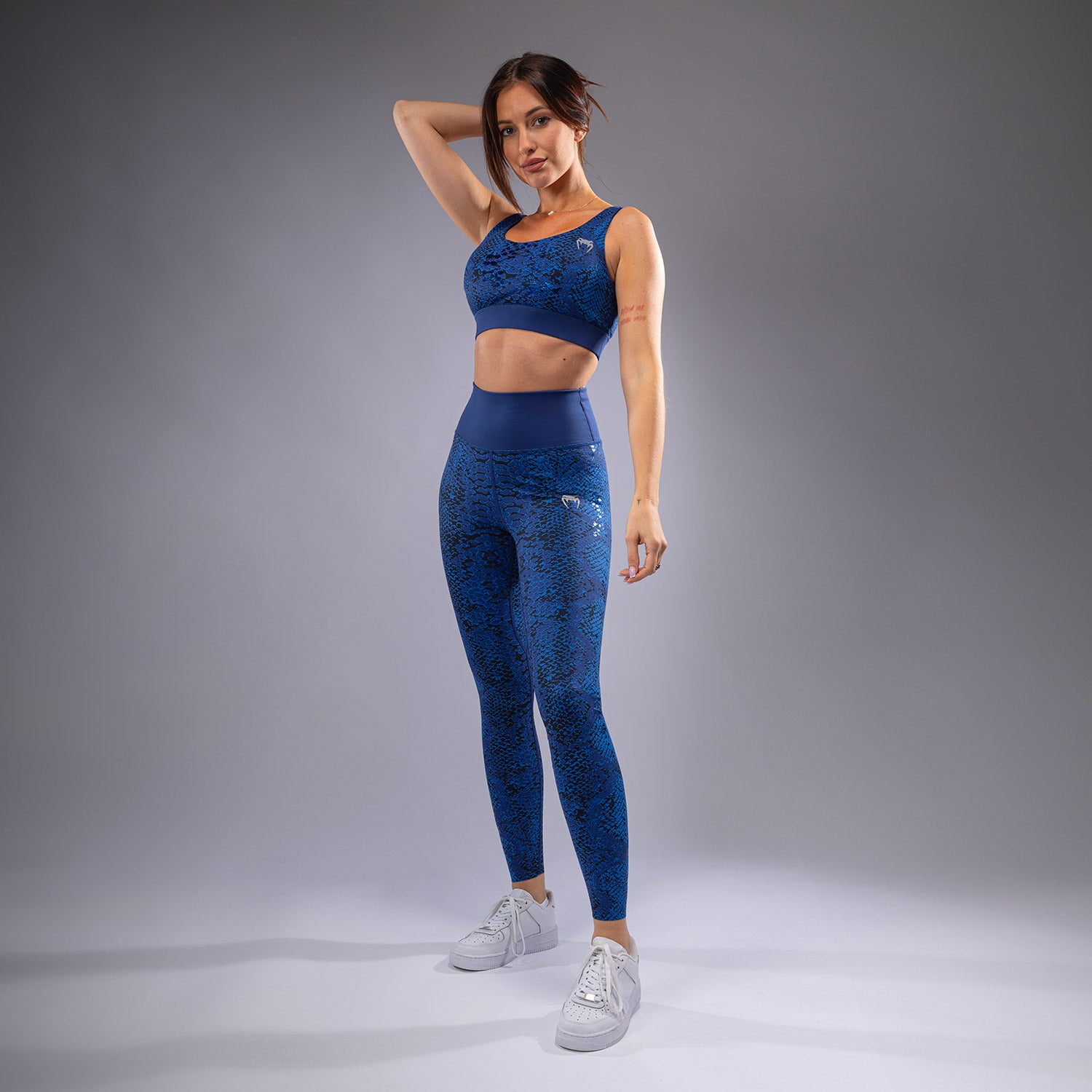 venum-amazonia-frauen-sport-bh-ultramarinblau image 5