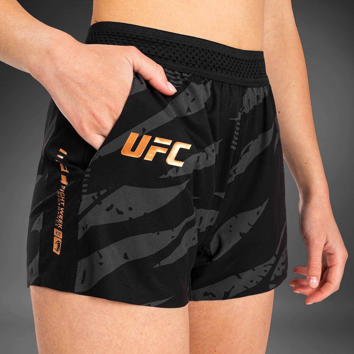 ufc-adrenaline-by-venum-fight-week-damen-performance-shorts-urban-camo image 8