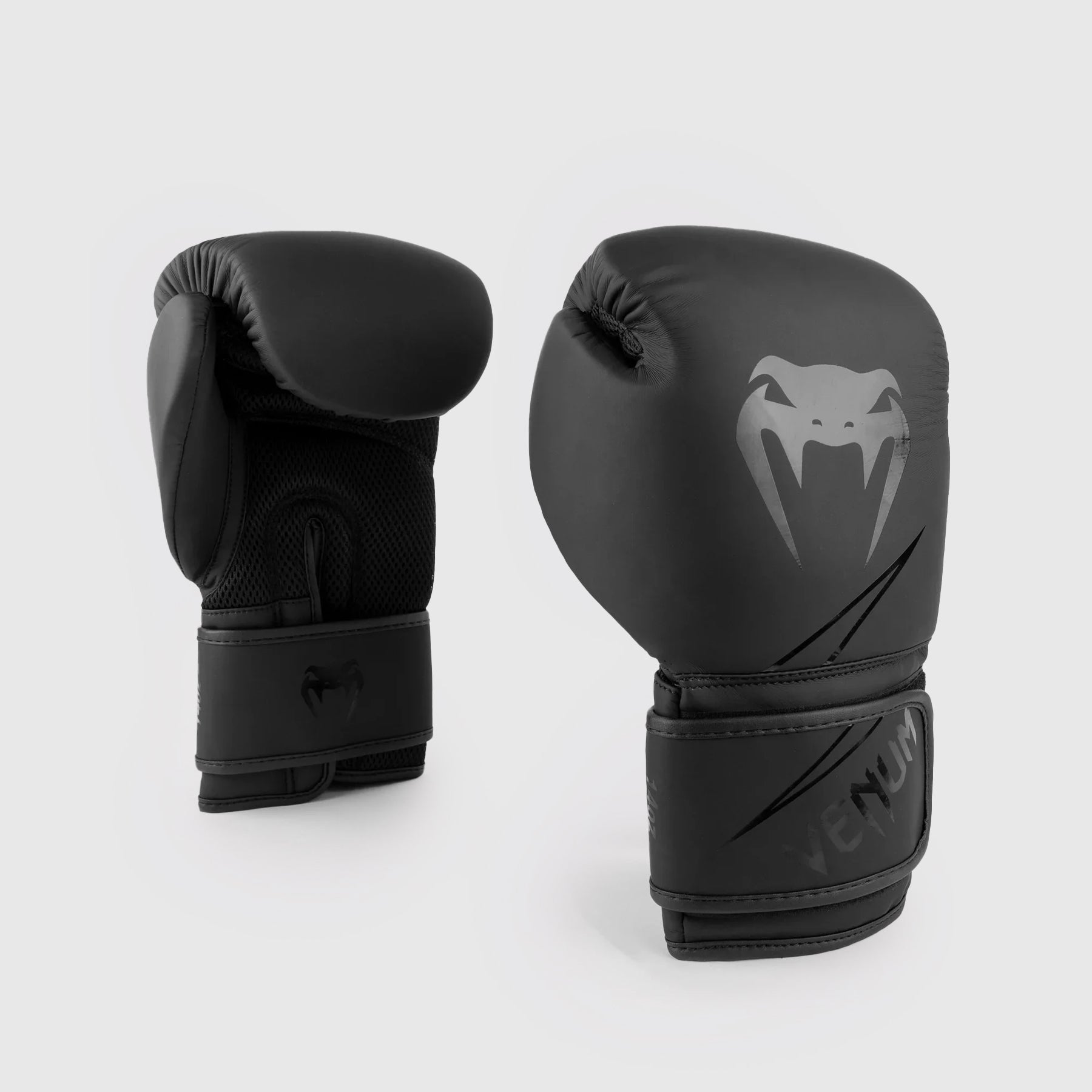 venum-classic-boxhandschuhe-schwarz-schwarz image 1