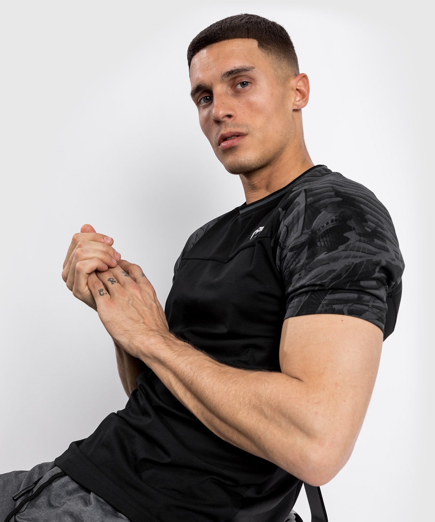 venum-ykz21-t-shirt-schwarz-schwarz image 4