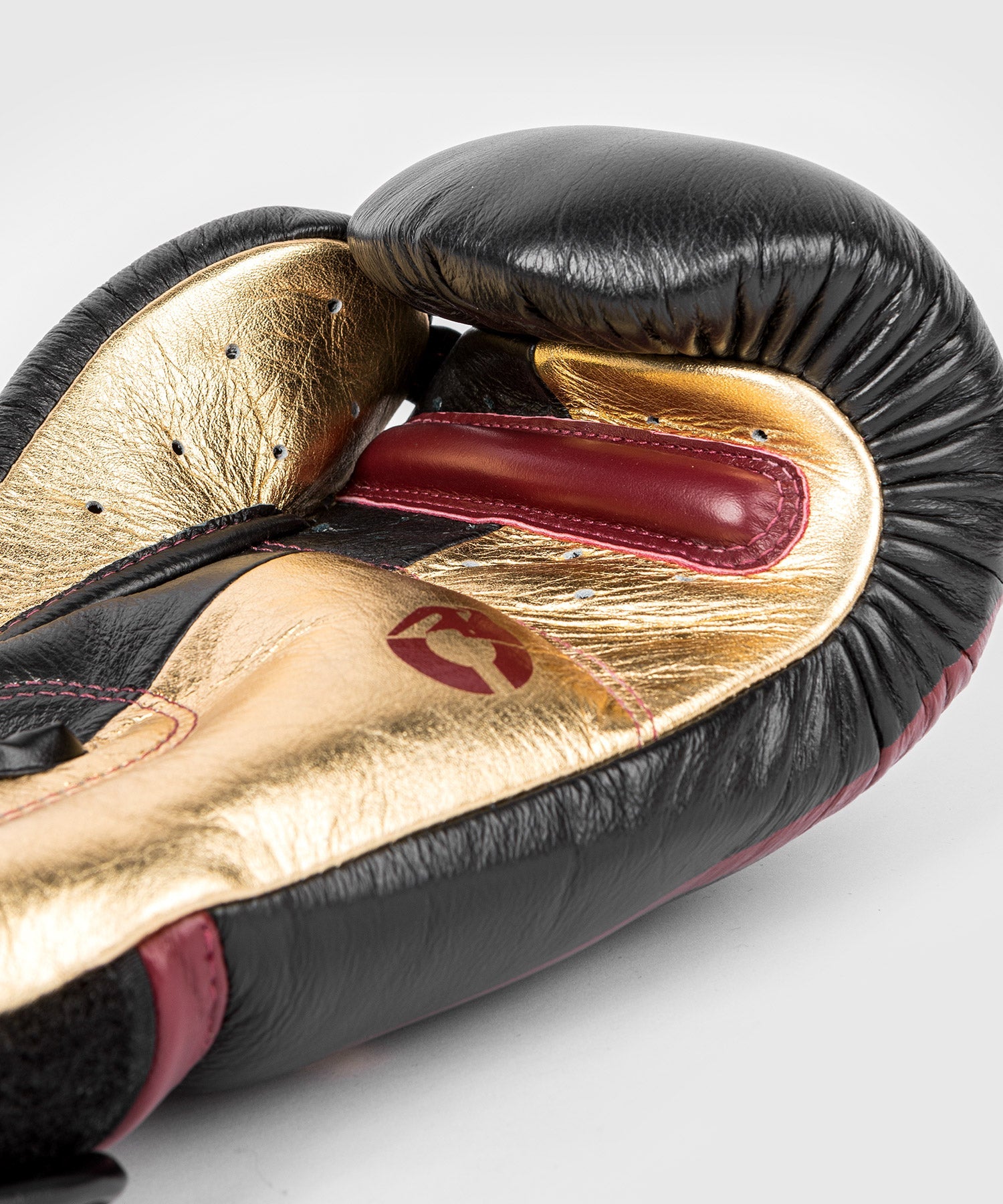 venum-giant-3-0-boxhandschuhe-limited-edition-schwarz image 7