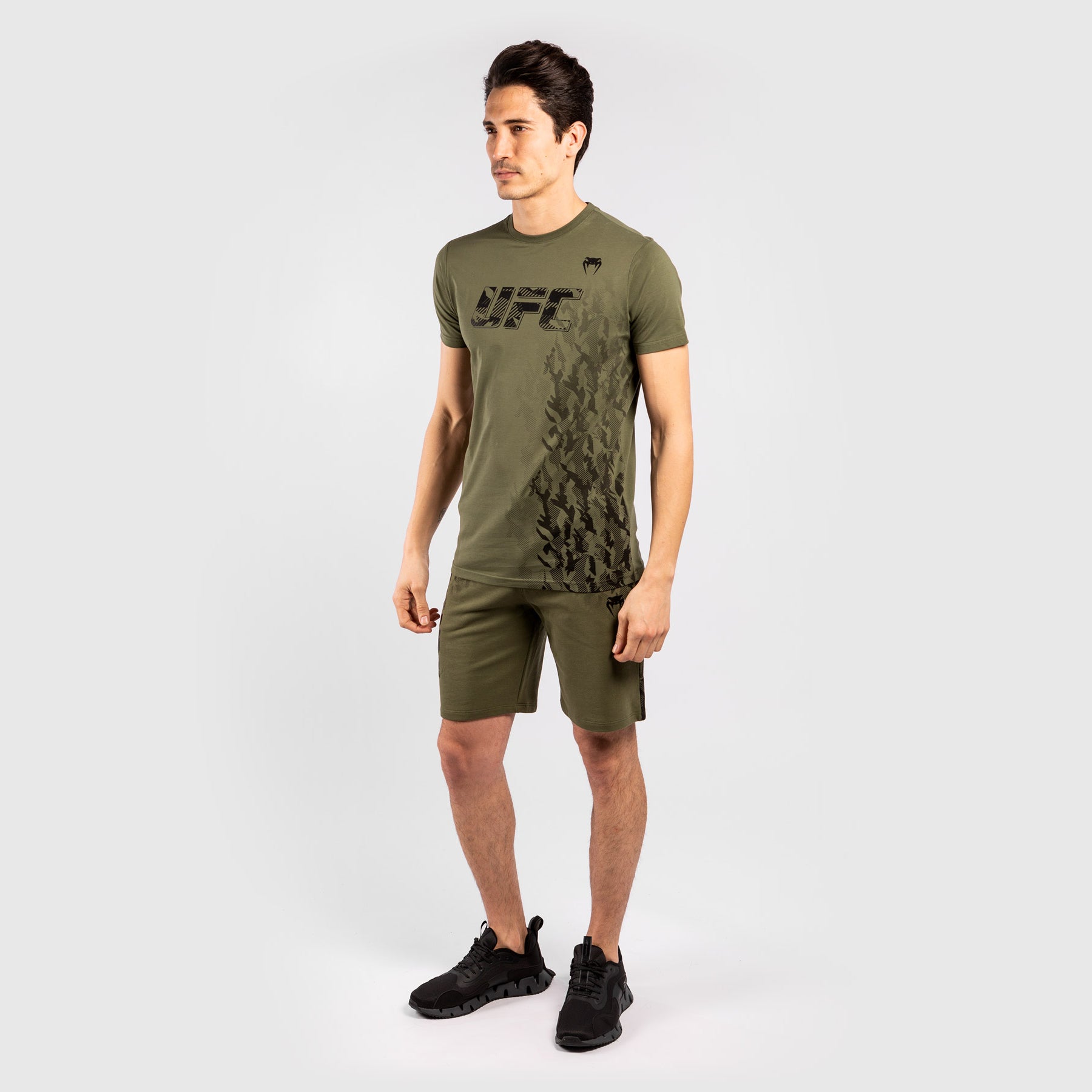 venum-ufc-authentic-fight-week-herren-shorts-khaki image 7