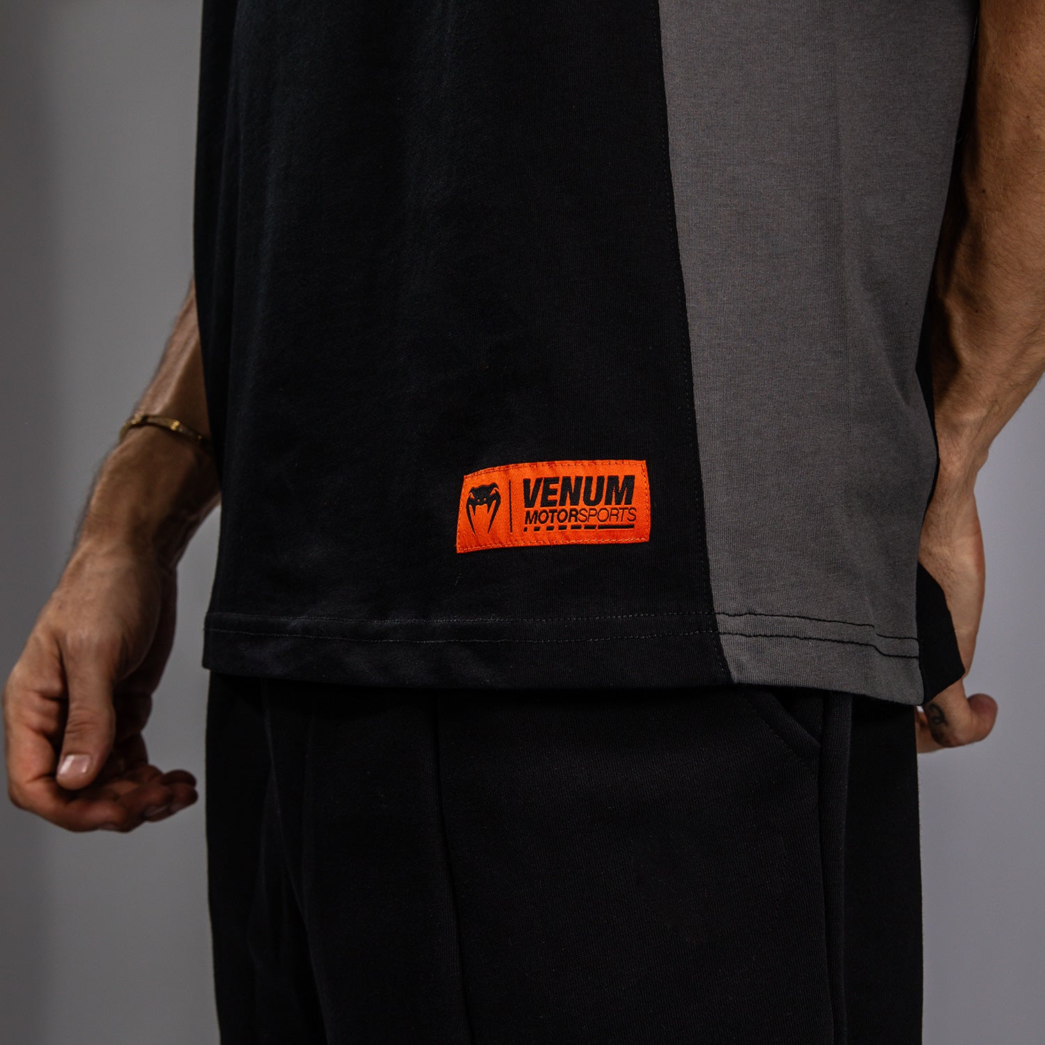 venum-motorsport-t-shirt-tiefschwarz image 7