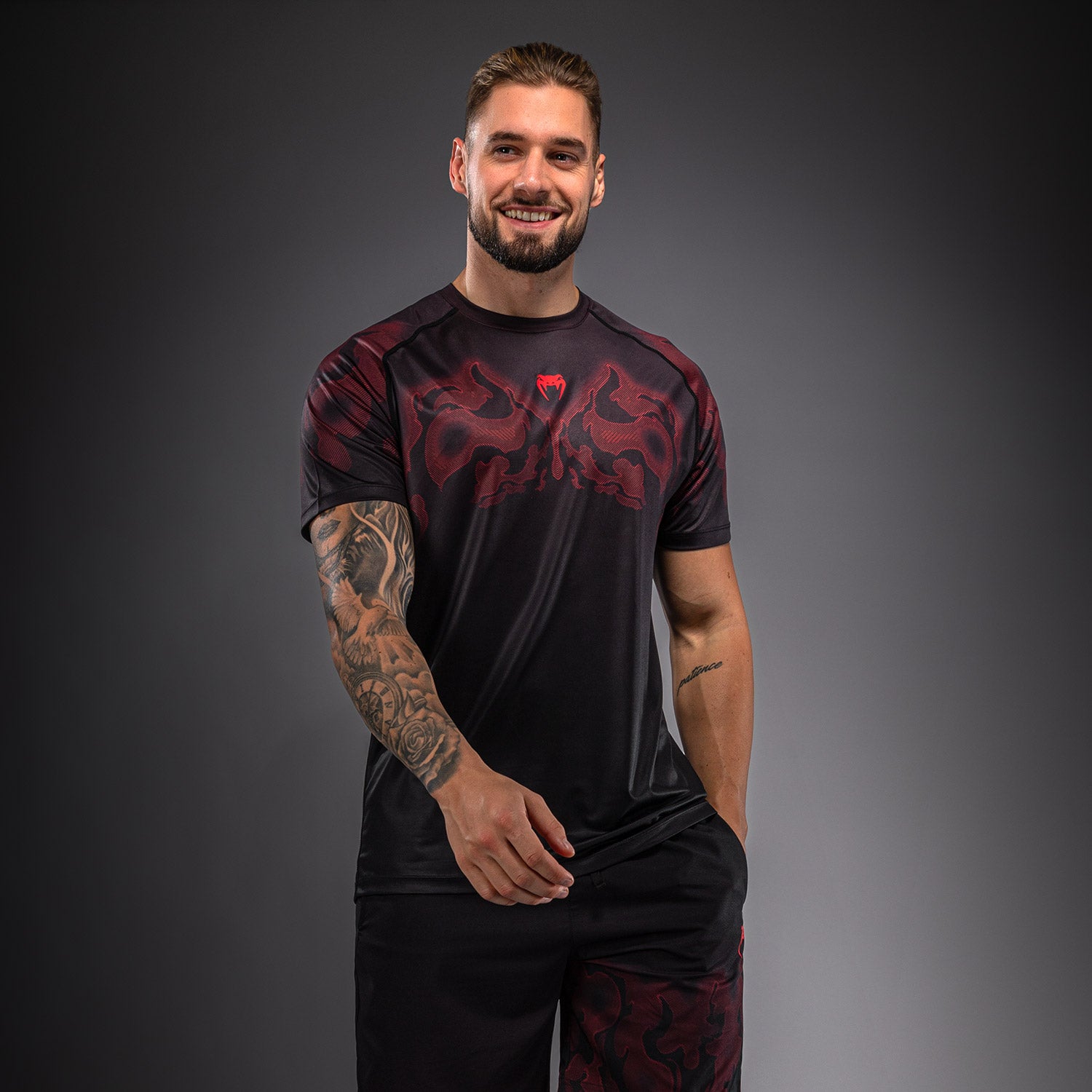 venum-spectre-dry-tech-t-shirt-schwarz-rot-herren image 2