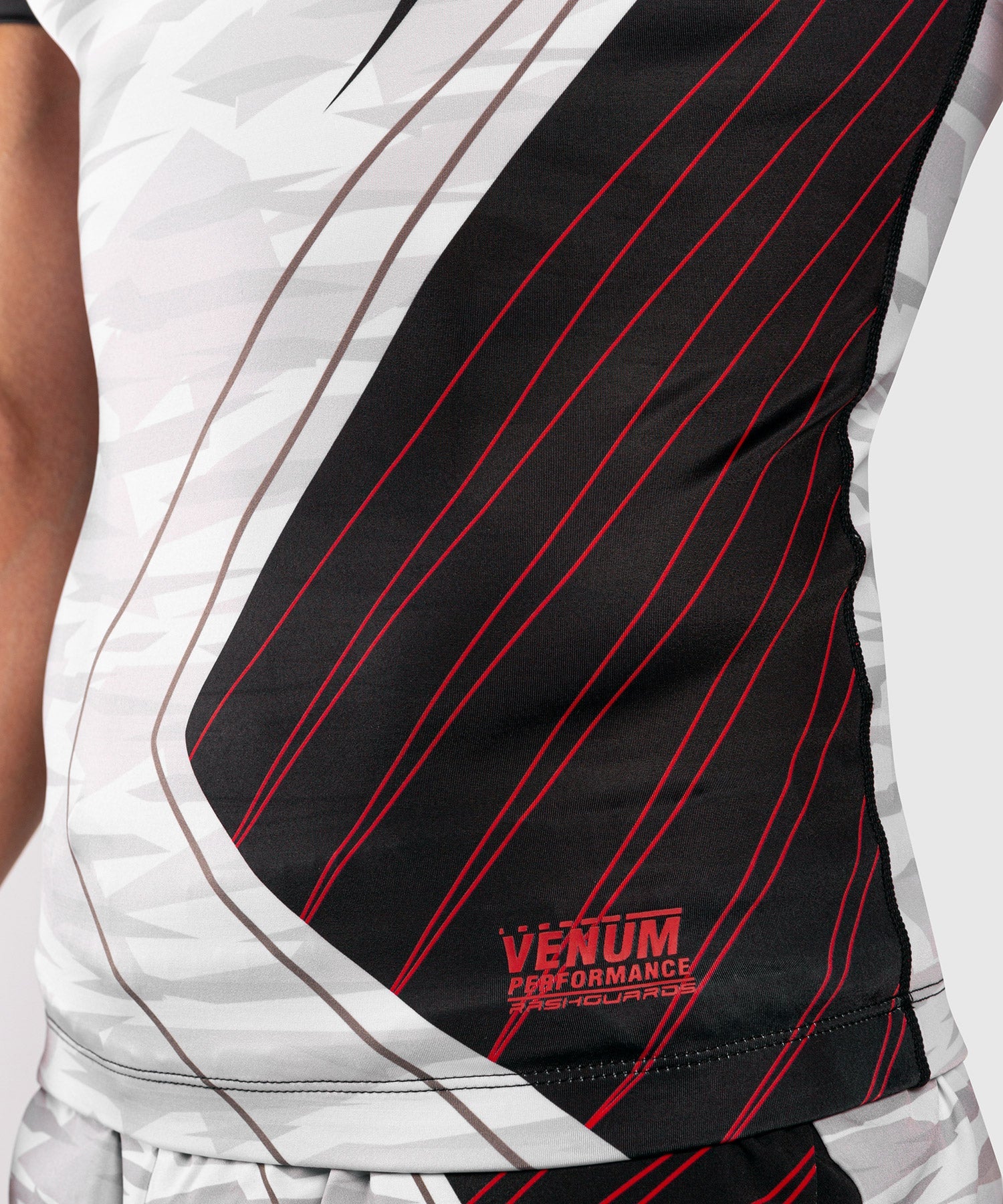 venum-contender-5-0-rashguard-kurzarm-herren-white-camo image 7