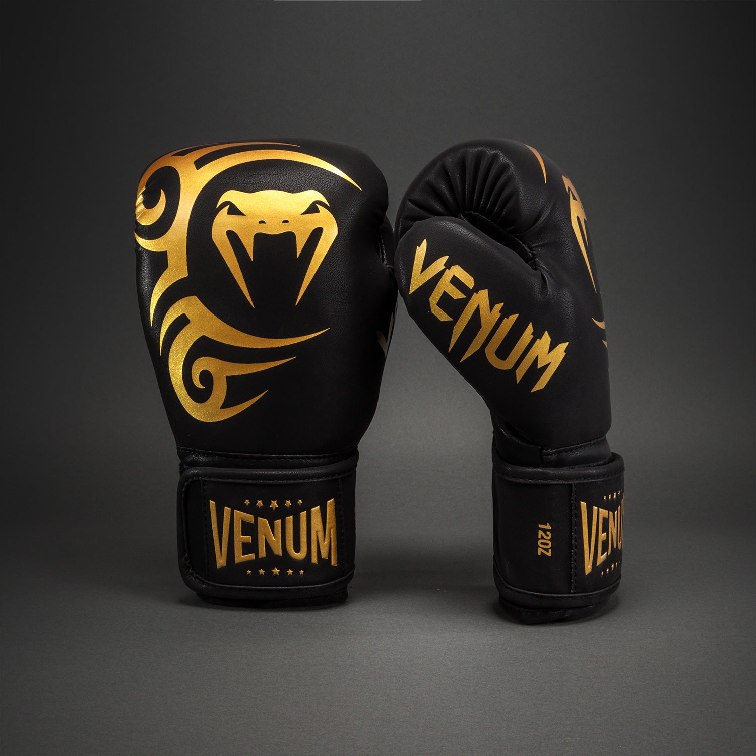 venum-mike-tyson-replica-boxhandschuhe-schwarz-gold image 2