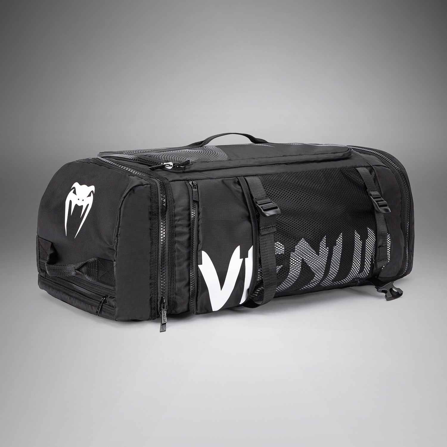 venum-shockwave-sporttasche-convertible-60l-schwarz image 2