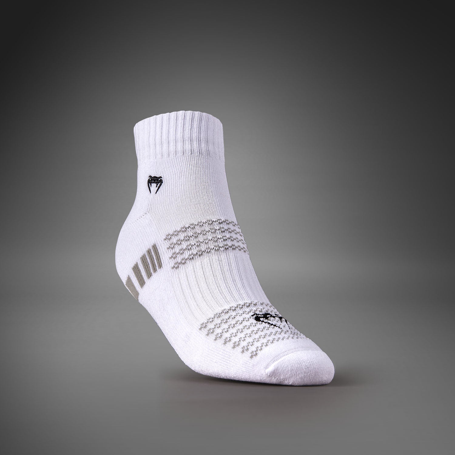 venum-vector-socken-3er-pack-wei-grau-sportsocken image 3