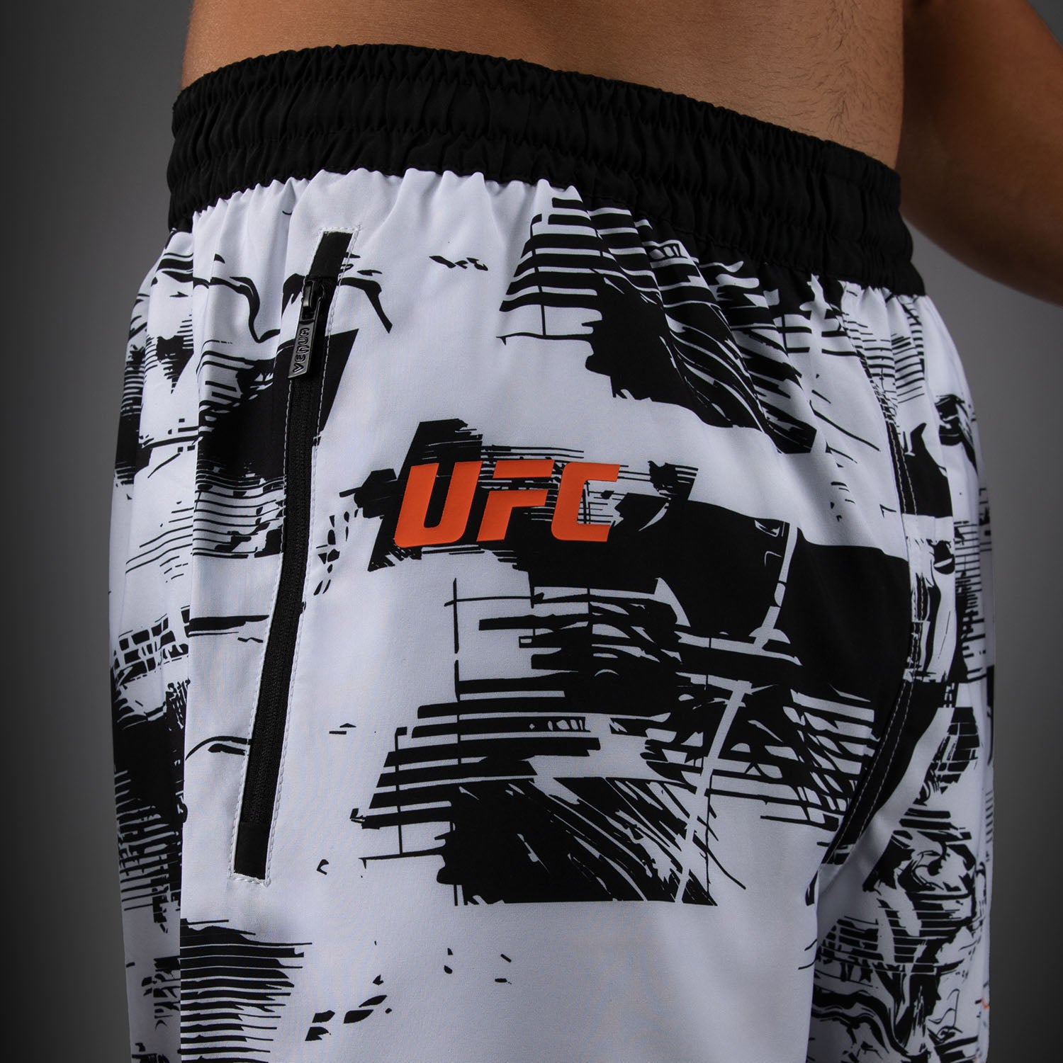 ufc-zenith-by-venum-authentic-fight-week-performance-short-herren-wei image 6