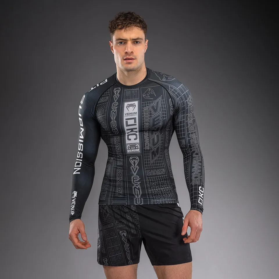 karate-combat-by-venum-langarm-rashguard-schwarz-grau image 1