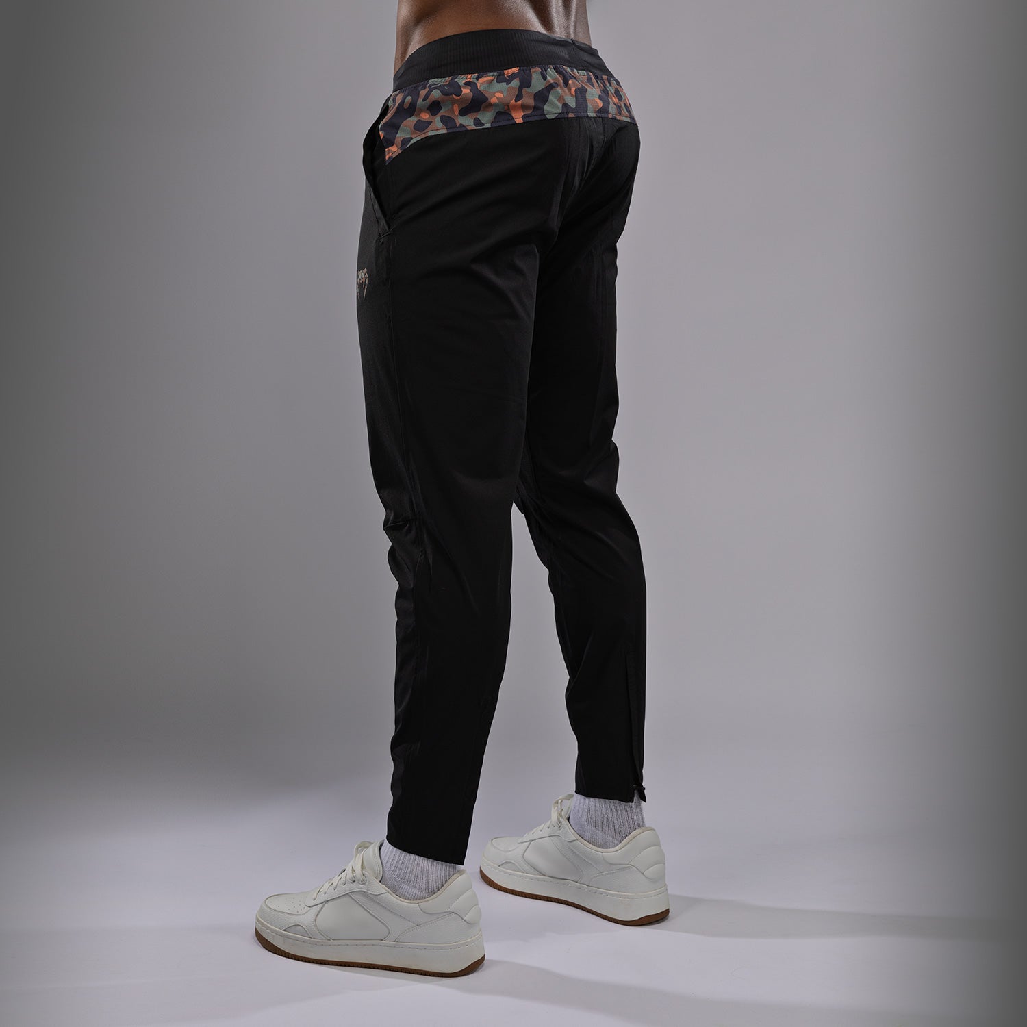 venum-jungle-ops-herren-jogger-schwarz-canyon-camo image 2