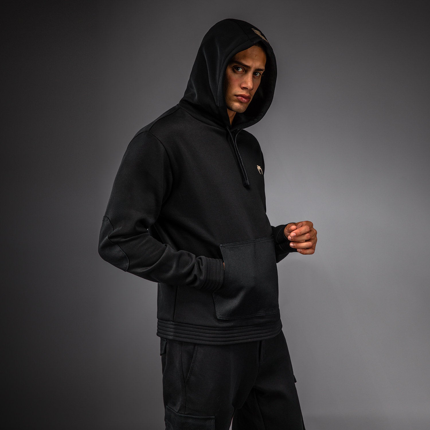 venum-urban-gi-kapuzenpullover-herren-schwarz image 3