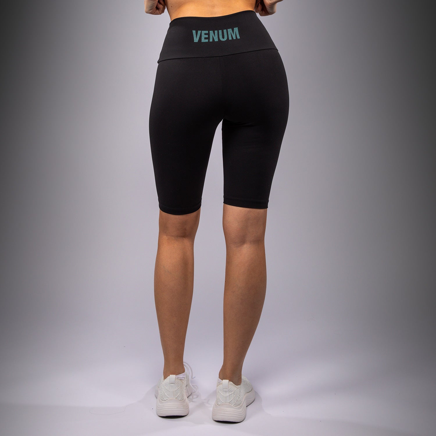 venum-boxing-classic-kompressionsshorts-damen-schwarz image 3
