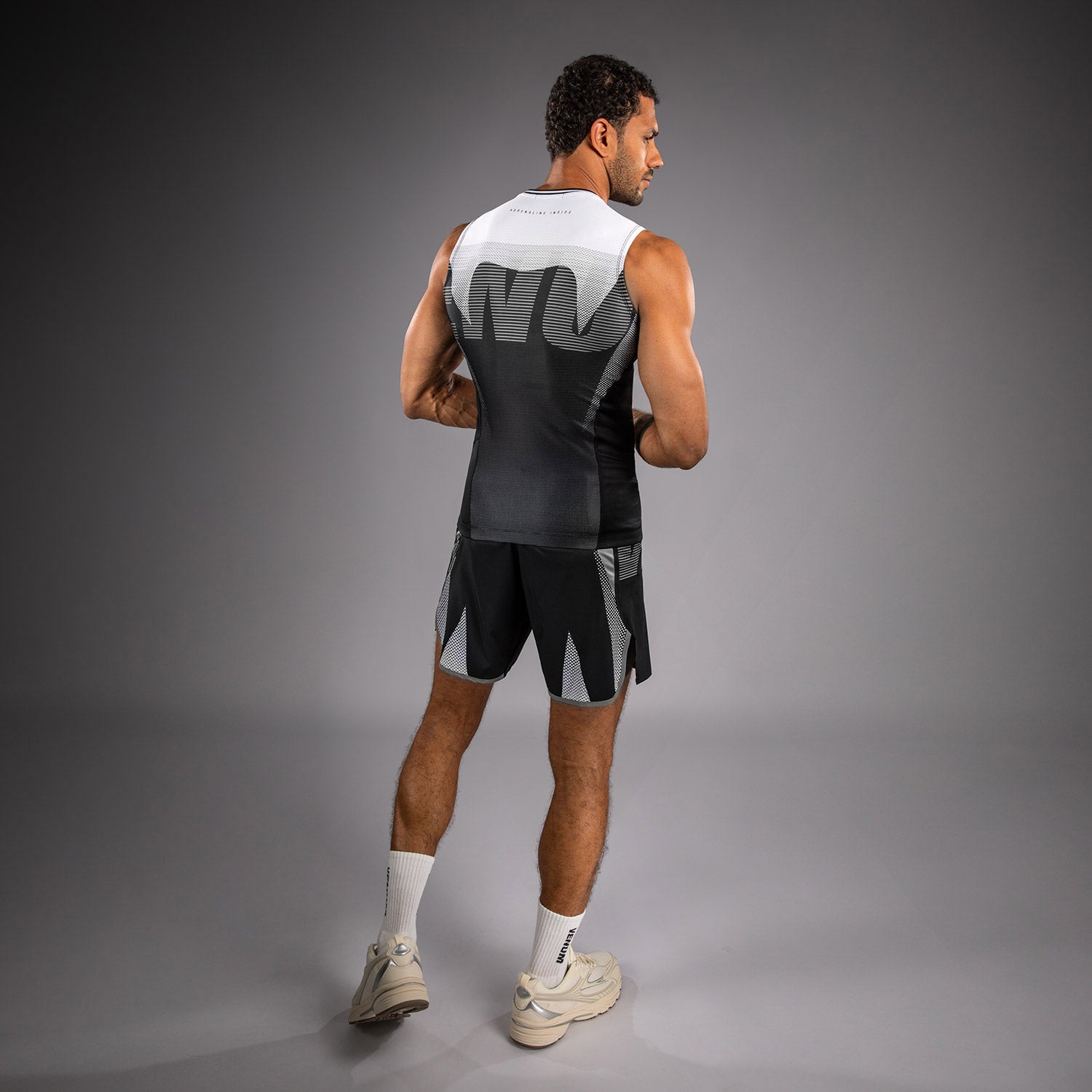 venum-adrenaline-rmelloses-rashguard-schwarz-silbergrau image 3