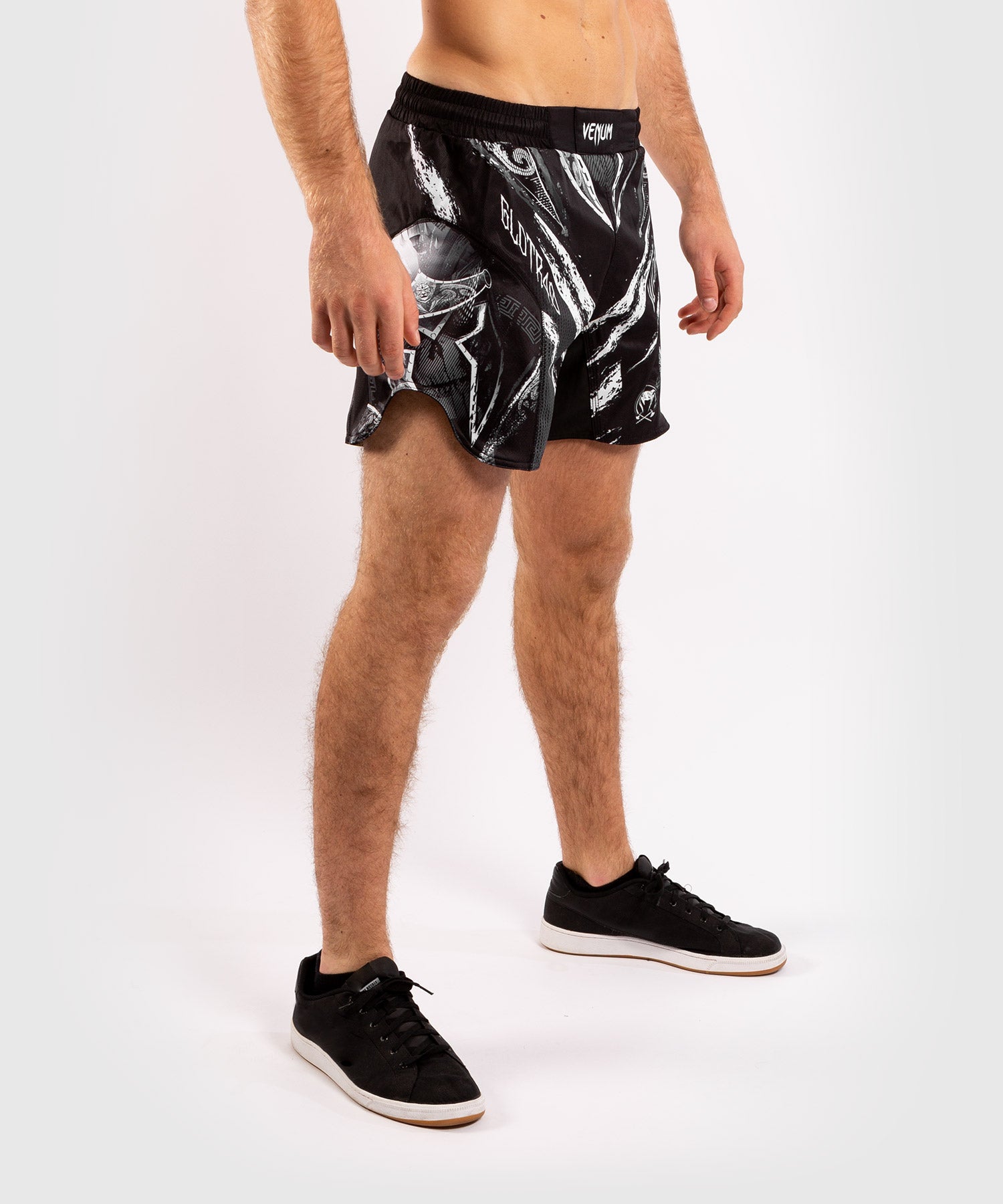 venum-gldtr-4-0-kampfshorts-schwarz-wei image 4