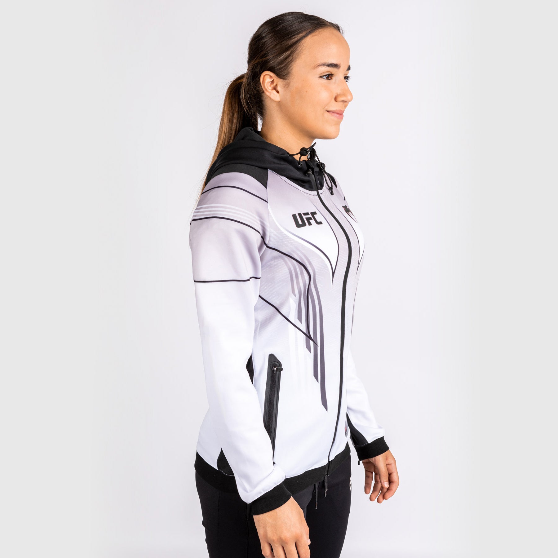 ufc-venum-authentic-fight-night-2-0-walkout-hoodie-damen-personalisiert-wei image 5