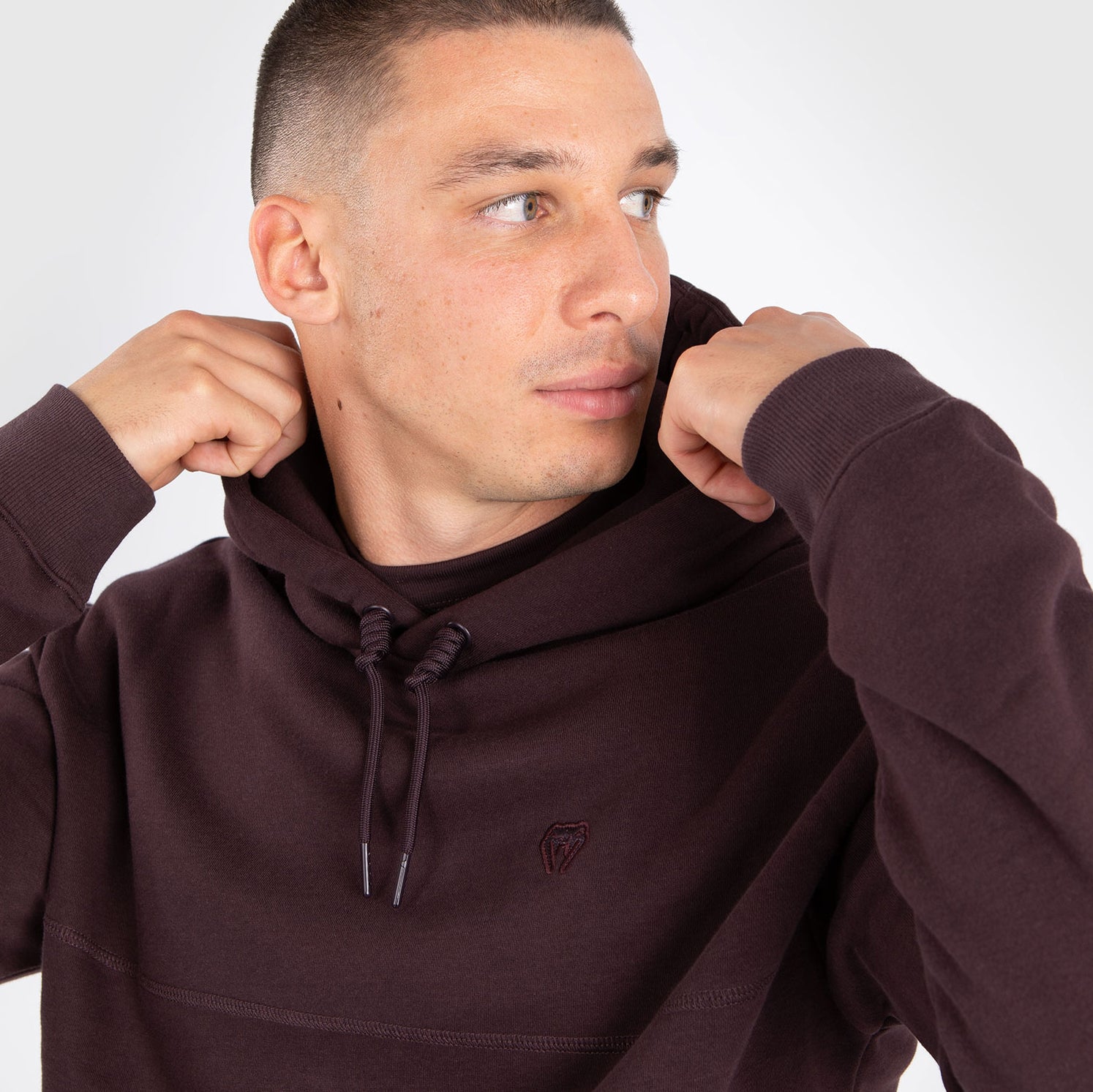 venum-silent-power-hoodie-herren-dunkelbraun image 3