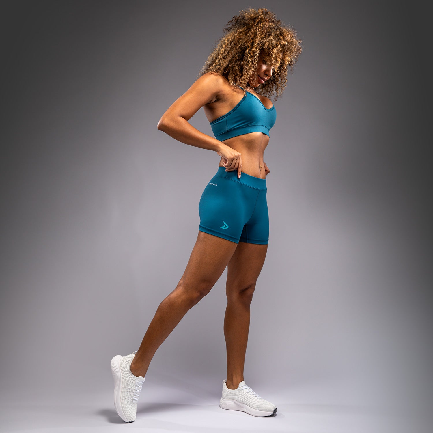 venum-x-demi-damen-vale-tudo-shorts-azurblau image 3