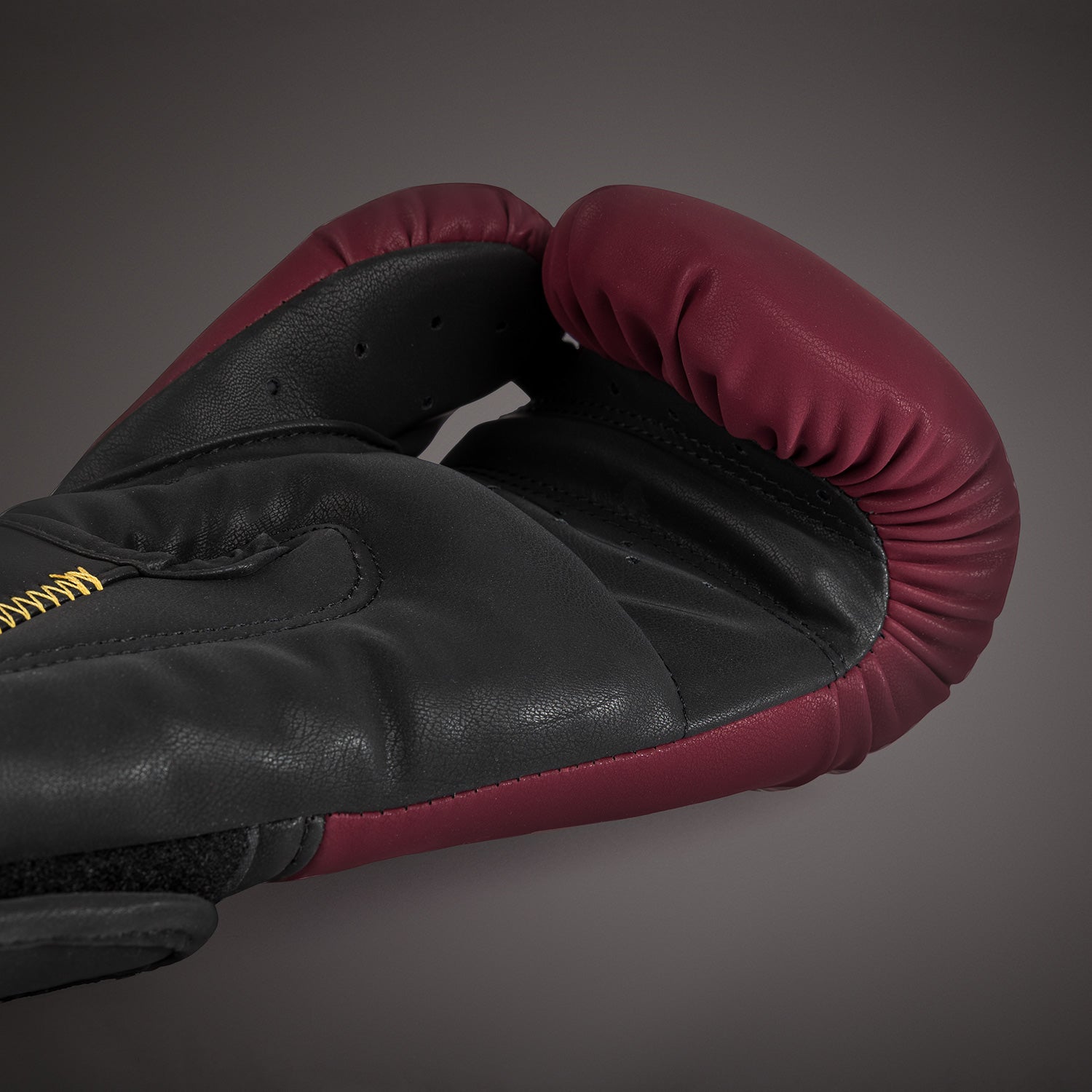venum-tactical-xt-boxhandschuhe-schwarz-burgund-gold image 5