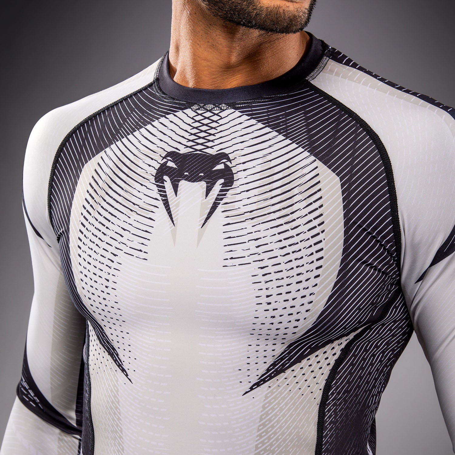 venum-galactic-3-0-langarm-rashguard-cremewei-schwarz image 5