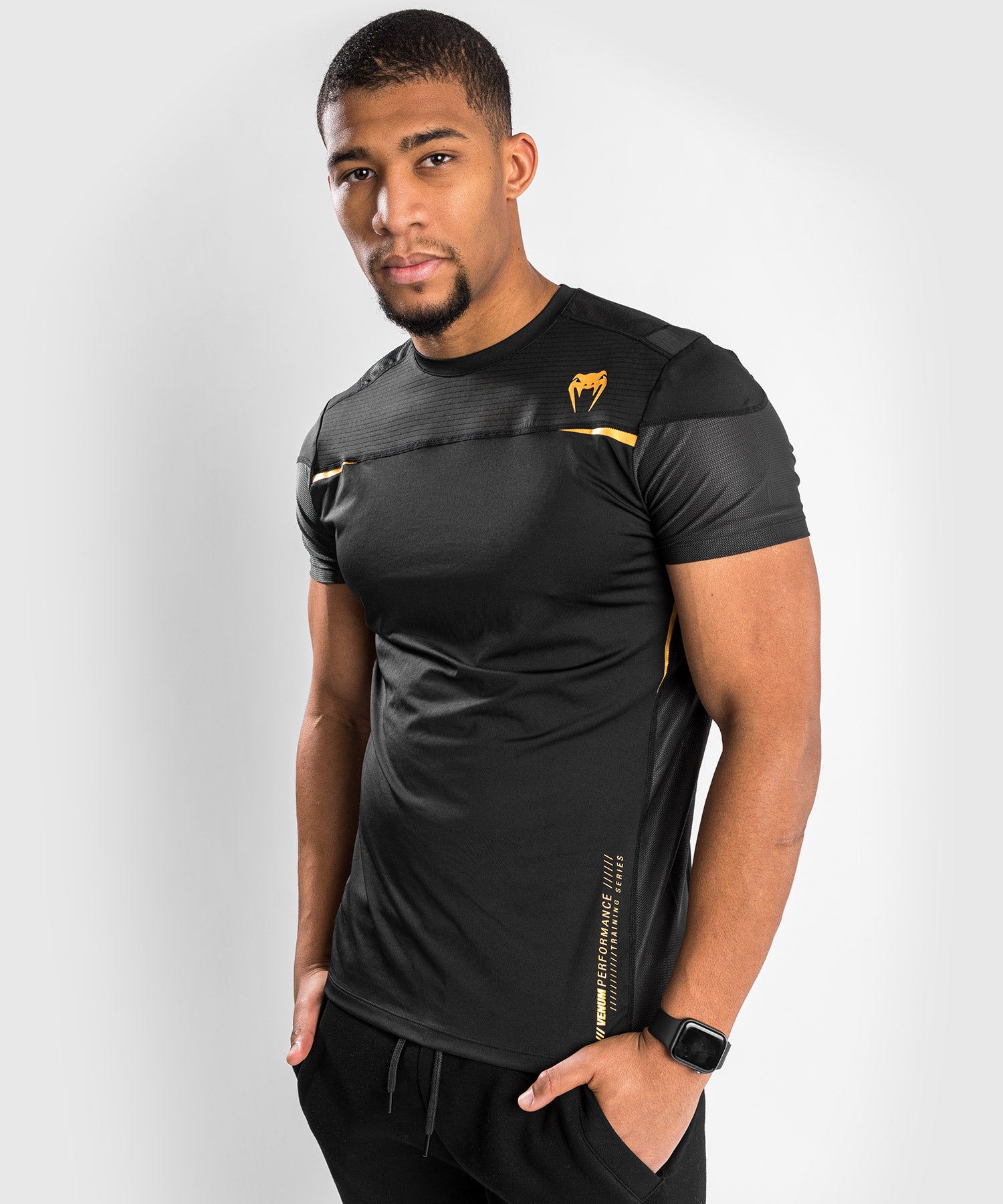 venum-tempest-2-0-dry-tech-t-shirt-schwarz-gold image 3
