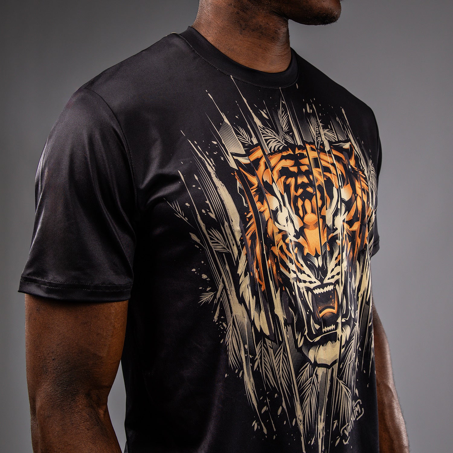 venum-tiger-herren-dry-tech-t-shirt-schwarz-neon-orange image 4