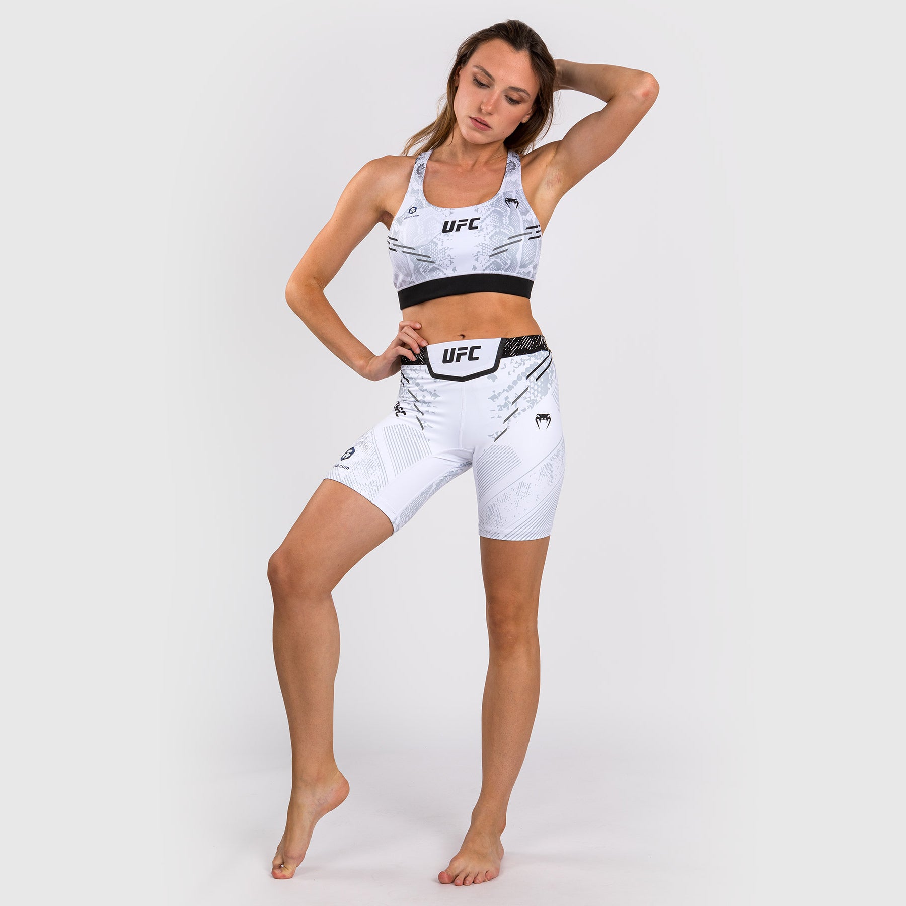 ufc-adrenaline-by-venum-authentic-fight-night-vale-tudo-short-damen-lange-passfo-2 image 4
