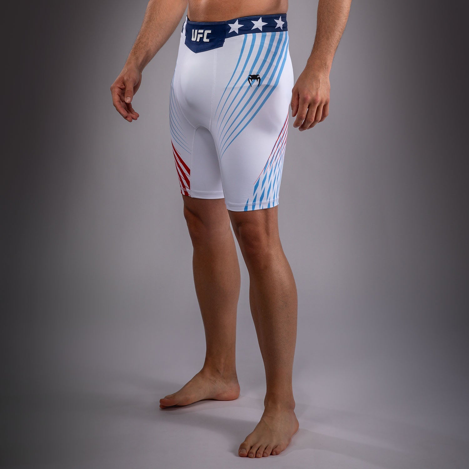ufc-freedom-250-by-venum-vale-tudo-shorts-herren-wei image 2
