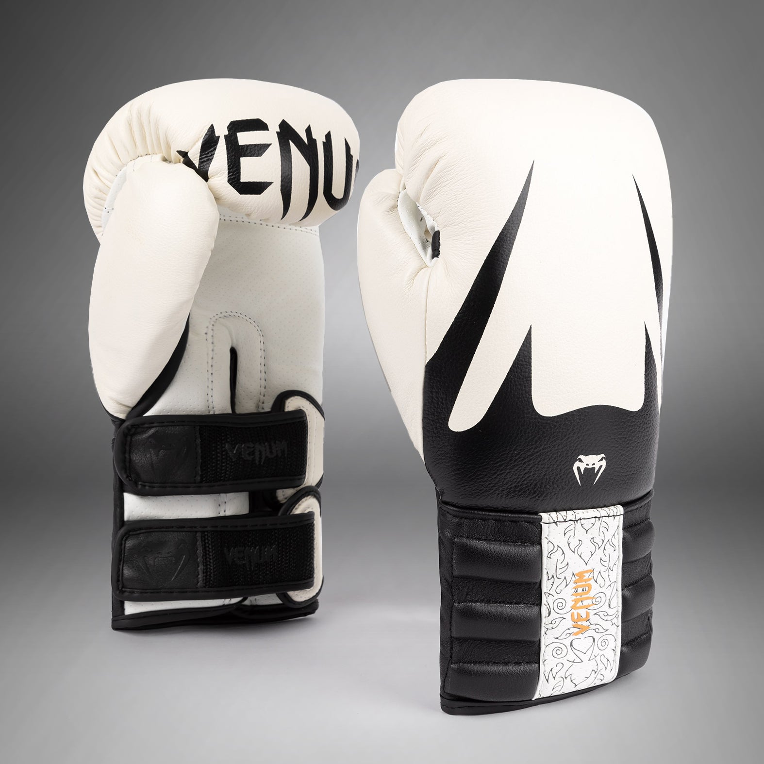 venum-reverso-boxhandschuhe-schnee-wei-schwarz-aus-leder image 3