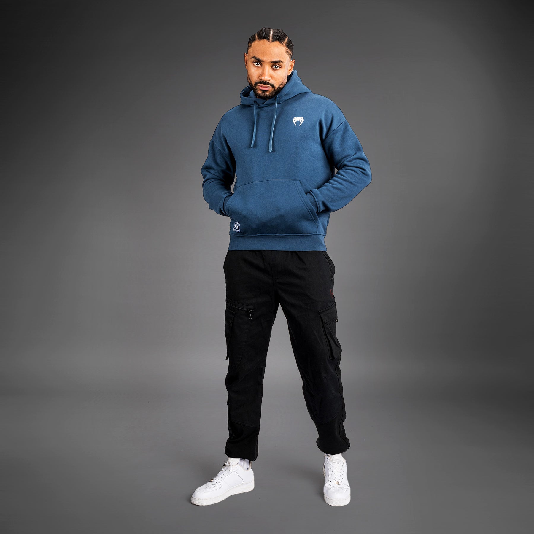 ufc-by-venum-ulti-man-hoodie-blau-herren image 3
