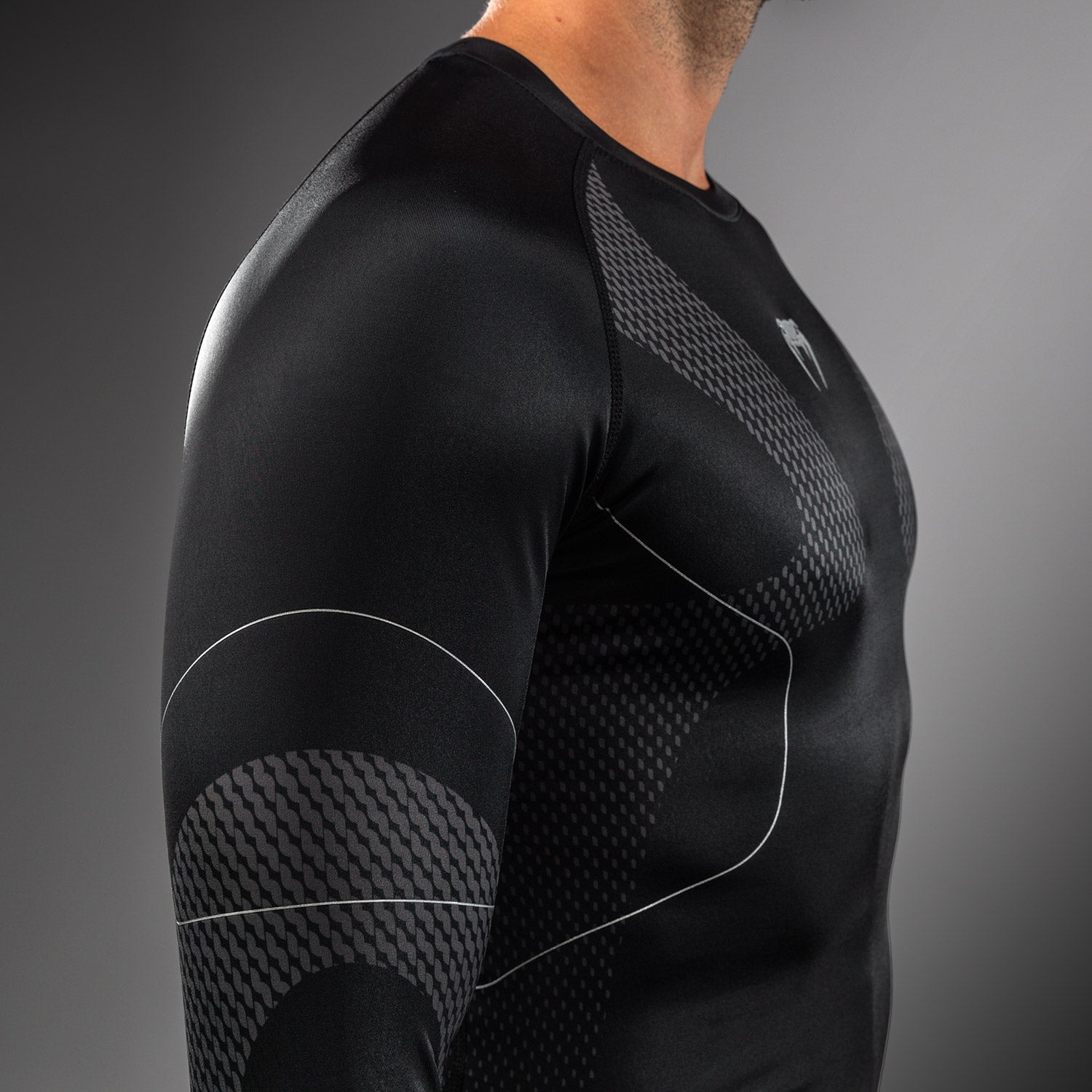 venum-nexus-langarm-rashguard-schwarz-silber-f-r-herren image 4