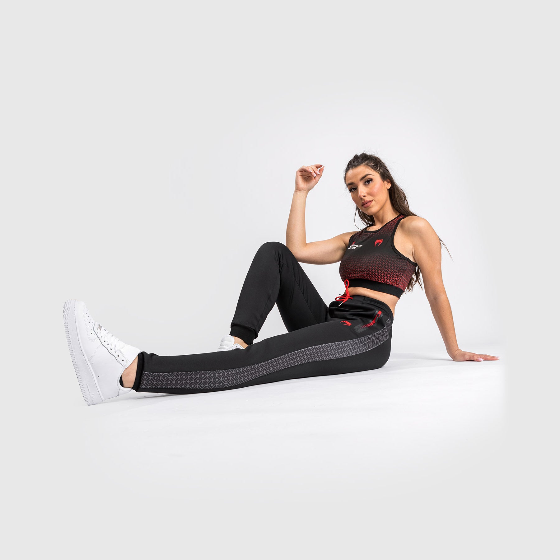 venum-ufc-performance-institute-jogginghose-damen-schwarz-rot image 3