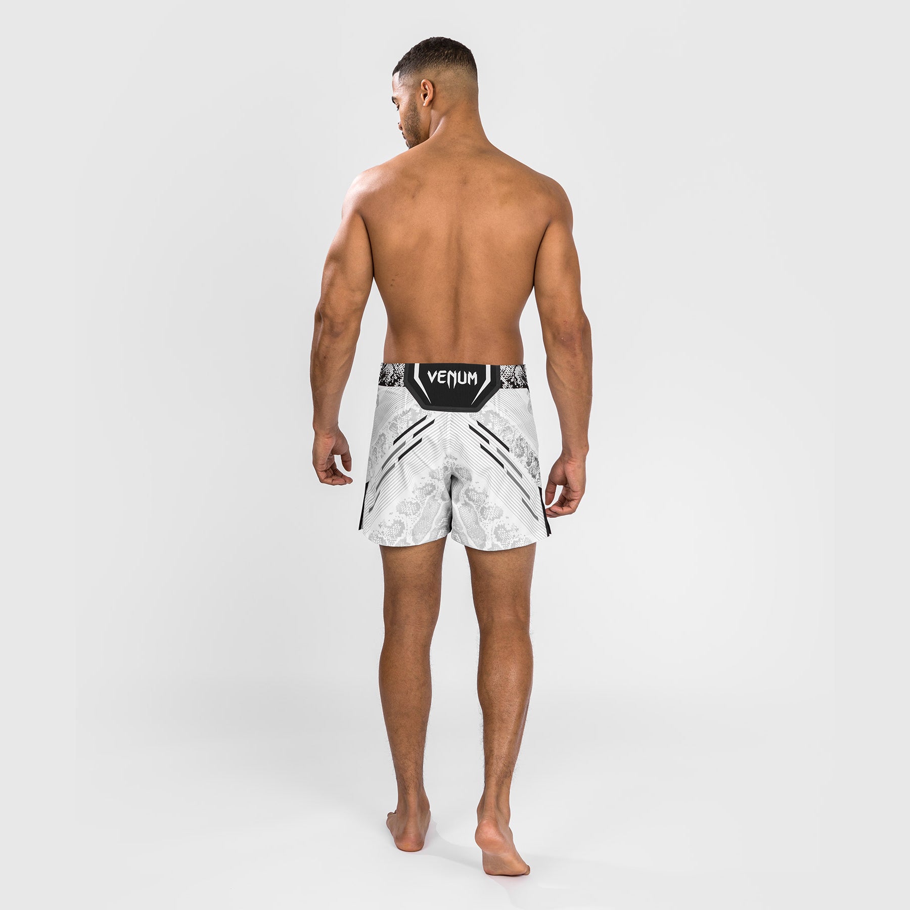 ufc-adrenaline-by-venum-authentic-fight-night-herren-kampfshort-kurze-passform-w image 4