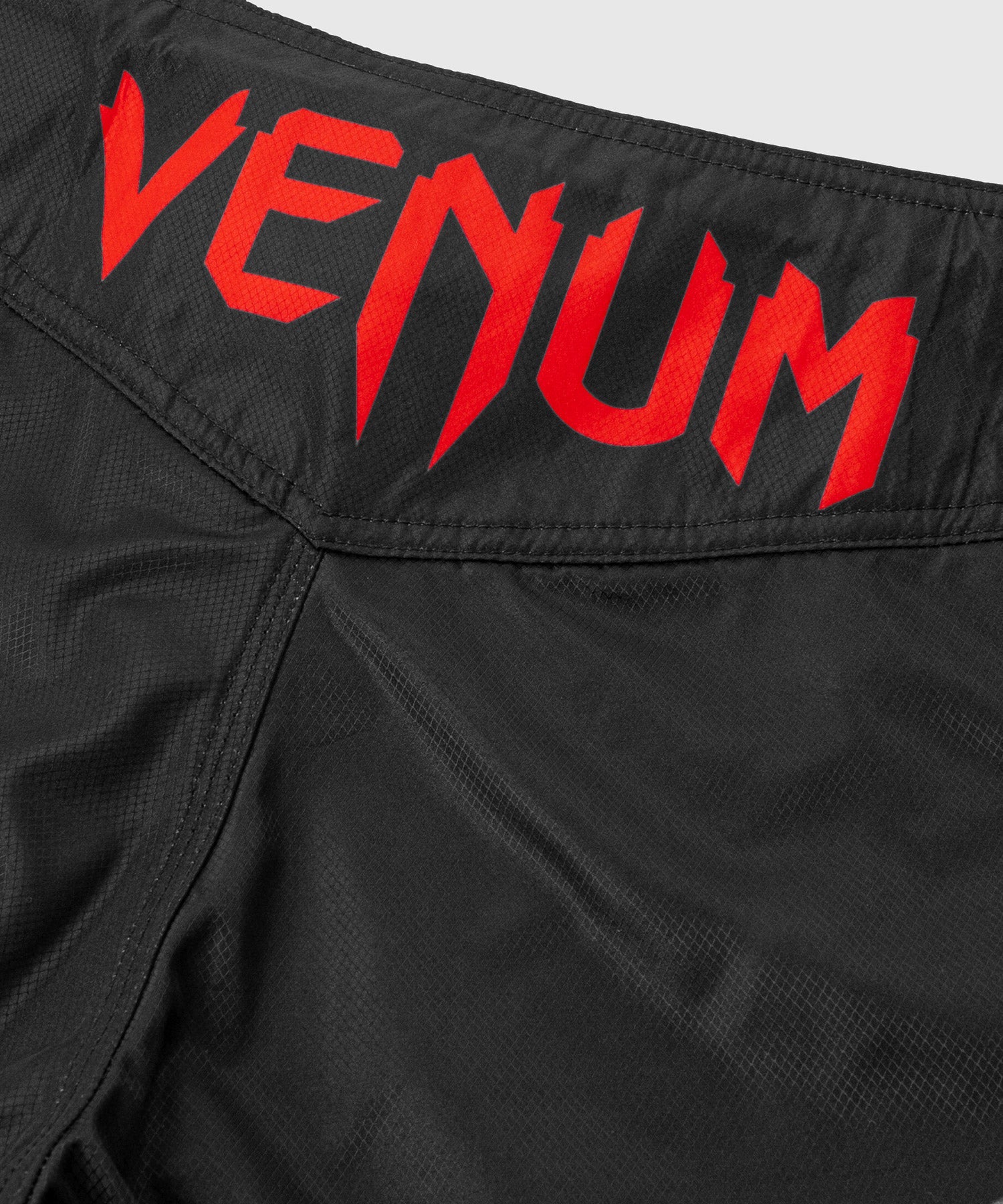 venum-light-3-0-kampfshorts-schwarz-rot-herren-mma-fightshorts image 7
