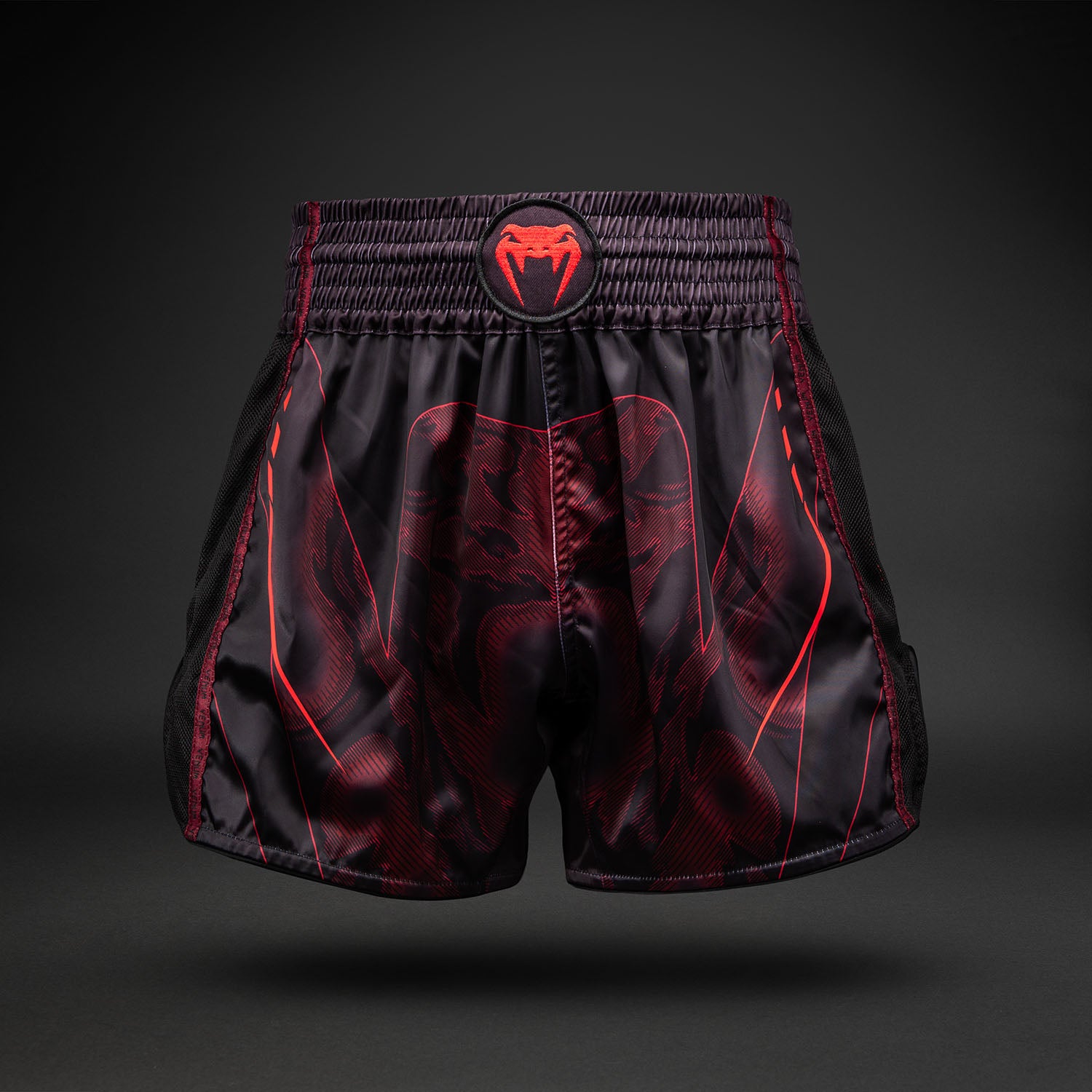 venum-spectre-muay-thai-shorts-schwarz-rot image 1