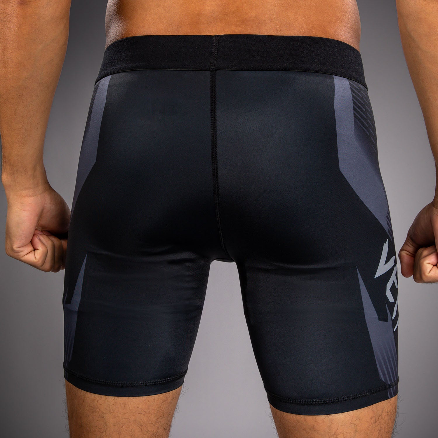 venum-no-gi-6-0-kompressionsshort-schwarz-grau image 6